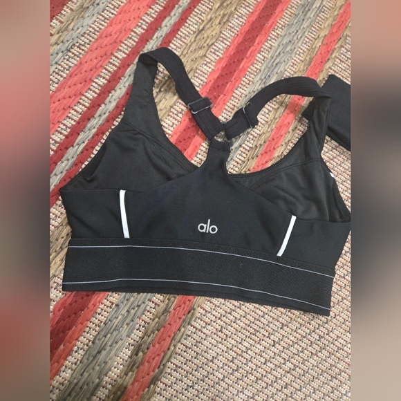 Alo Yoga Airlift Suit Up Bra Black Size S And Headband - Picture 3 of 4